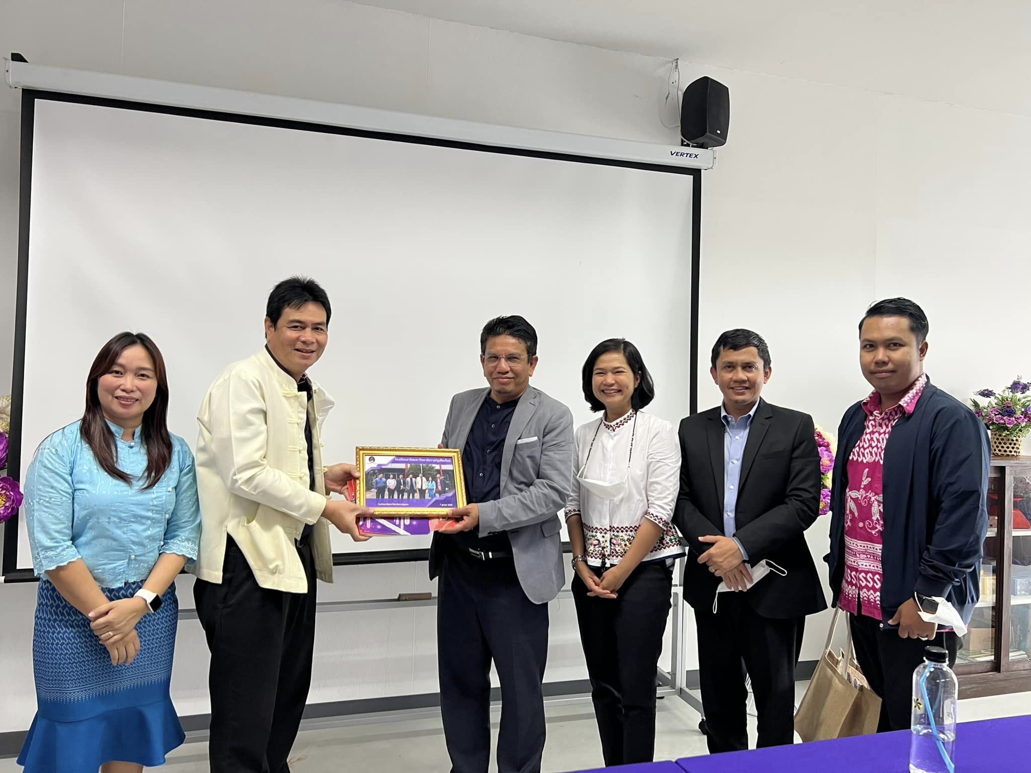 ต้อนรับคณะผู้บริหาร รร.สาธิตมหาวิทยาลัยราชภัฏยะลา