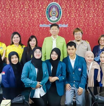 รับนักศึกษาจากประเทศอินโดนีเซีย