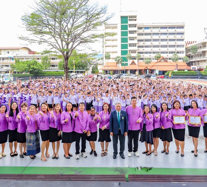 จัดกิจกรรม “สูตรคูณเพลินเพลง” เคลื่อนไหวร่างกายประกอบเพลง